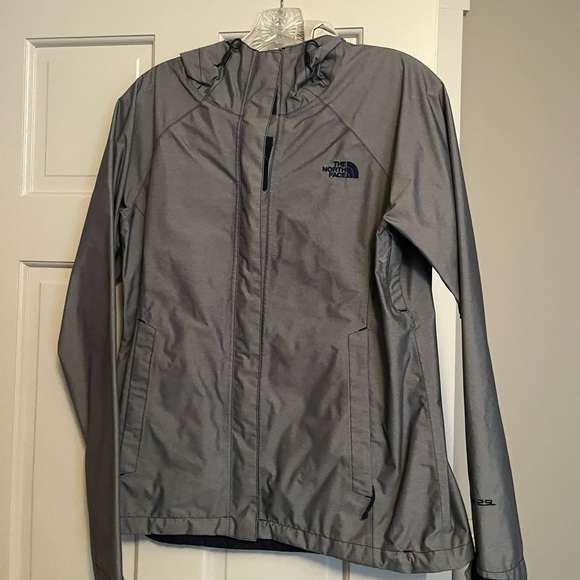 The north face womens rain jacket - Picture 1 of 5